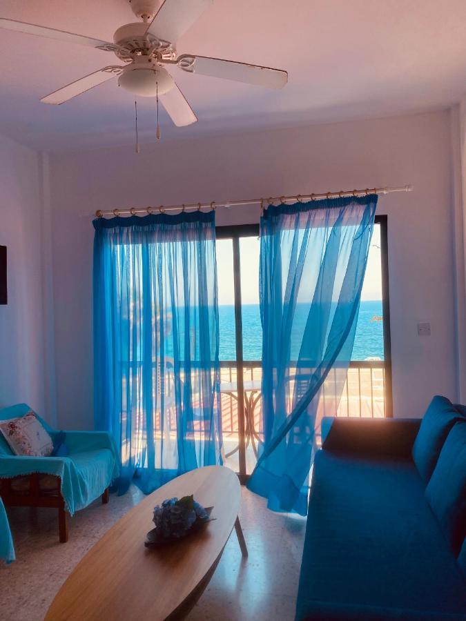 Kissonerga Beach Apartment Paphos Exterior photo