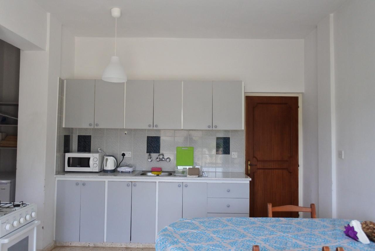 Kissonerga Beach Apartment Paphos Exterior photo